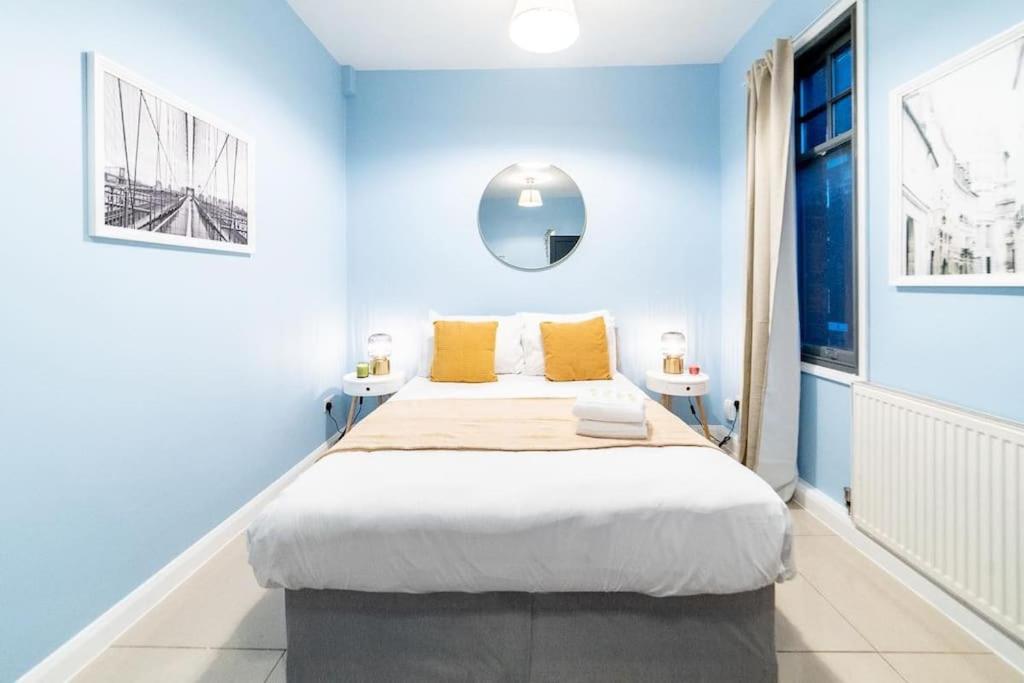 2 Bedroom Apartment ロンドン エクステリア 写真